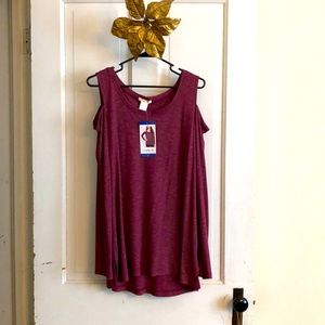 Open shoulder comfy lounge or dress up top.